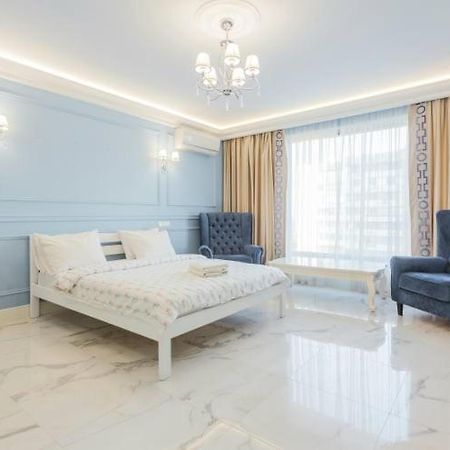 Роскошная 3К Квартира 120М2 На Набережной В Жк Obolon Residentsic Kiev Exterior foto