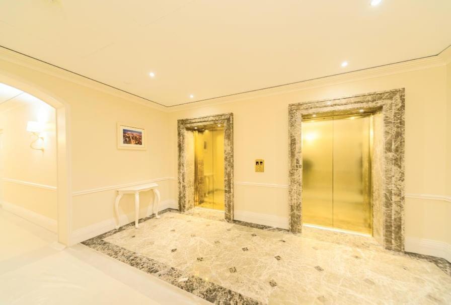 Роскошная 3К Квартира 120М2 На Набережной В Жк Obolon Residentsic Kiev Exterior foto